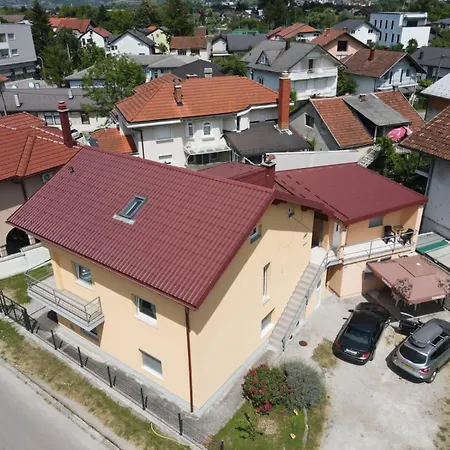 Resaa Apartment